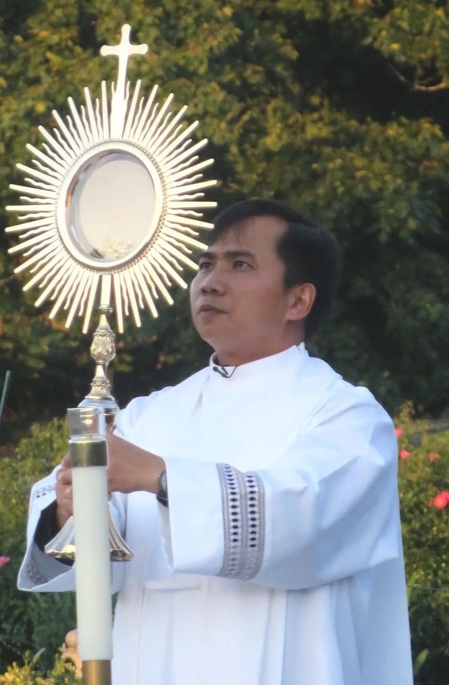 expositionandrosaryonaugust18 1 1920w